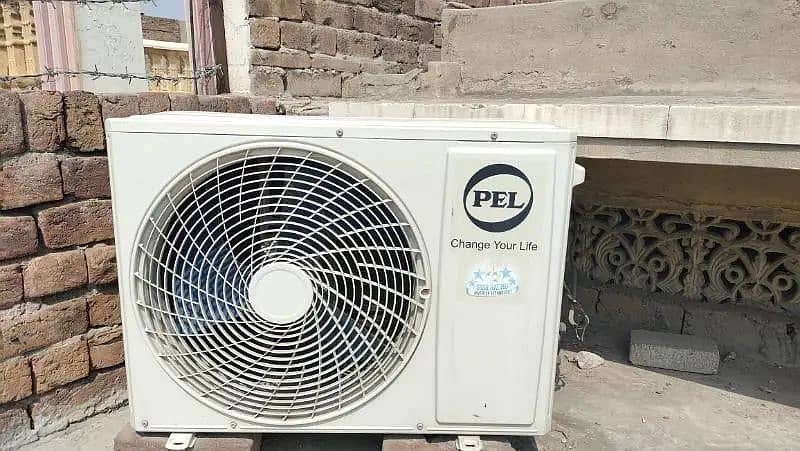 Pel DC inverter heat and cooling good condition 1