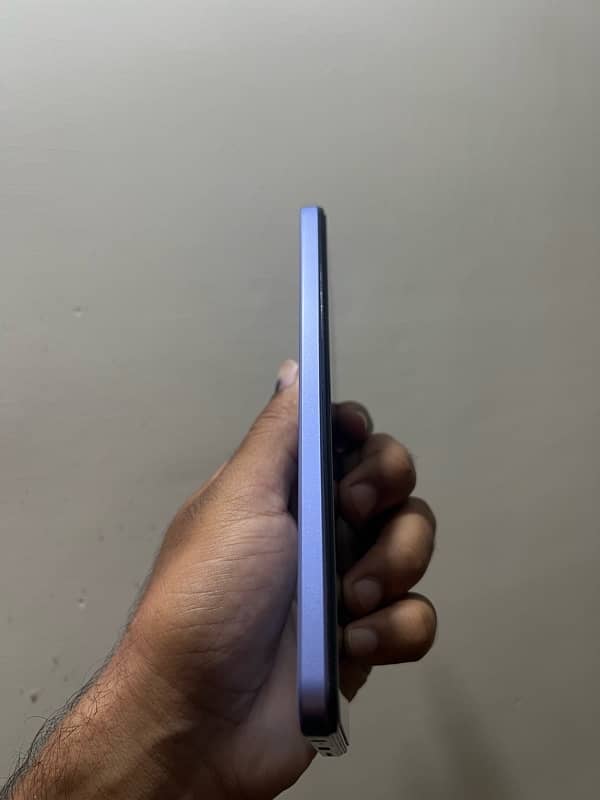 vivo y17s 4