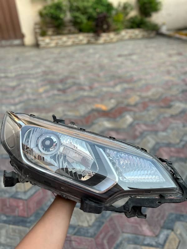 Honda fit headlights 1