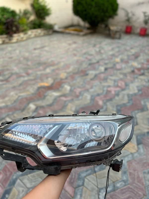 Honda fit headlights 2