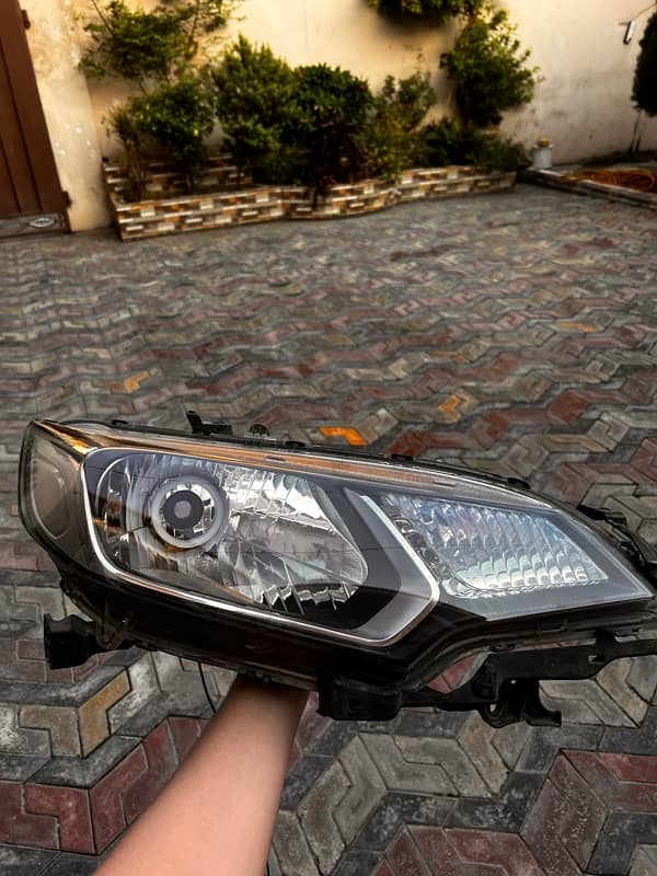 Honda fit headlights 4