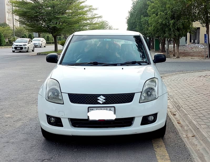 Suzuki Swift 2012 DX For sale 1