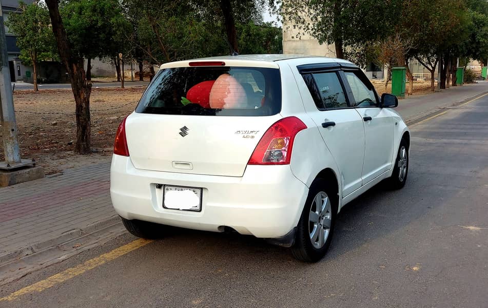 Suzuki Swift 2012 DX For sale 2