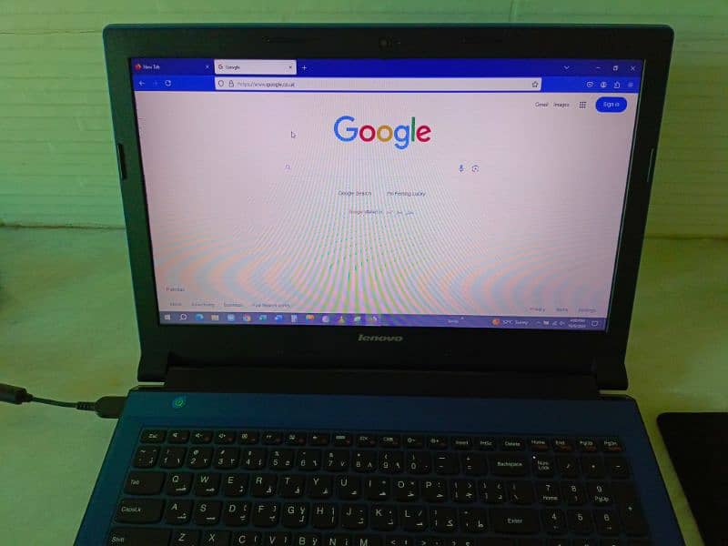 Lenovo Ideapad 305 Core i5 - 5th Gen 11