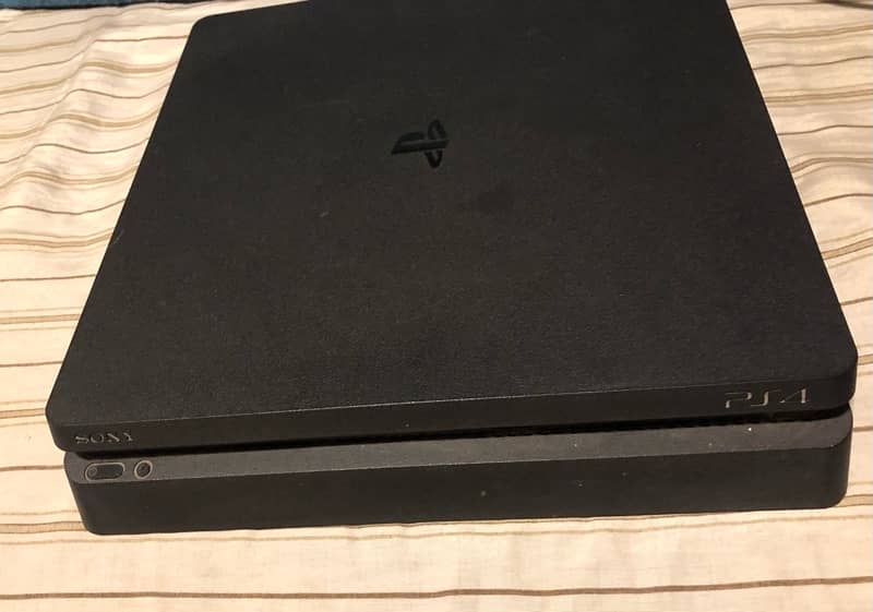 Used PS4 Slim 500 GB *Not sealed* 0