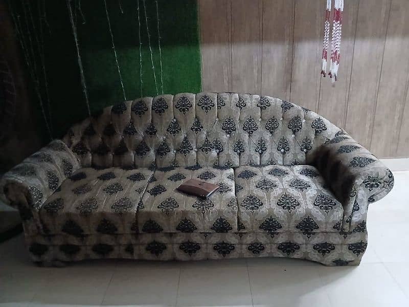 6 seater Sofa set 0