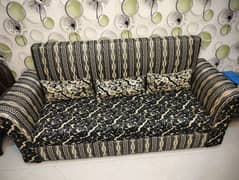 5 seater sofa with dewan/setty and center table