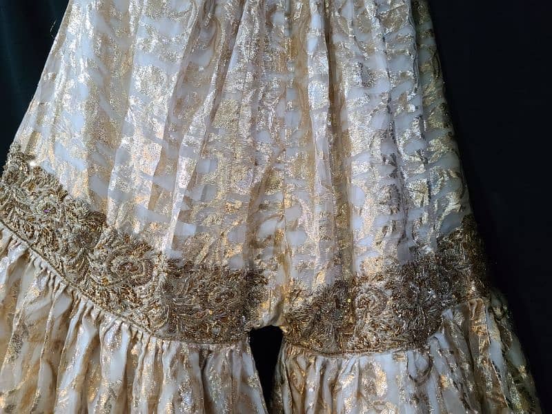 Bridal Lehanga in premium condition 9