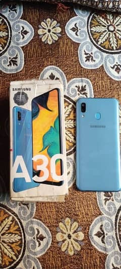 Samsung Galaxy A30