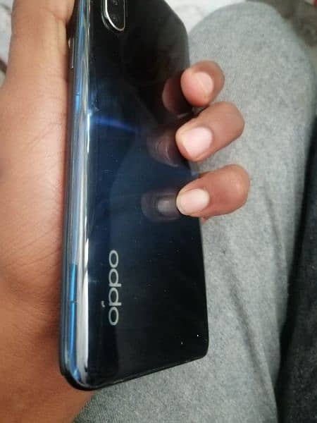 oppo f15 8+5ram 128 1