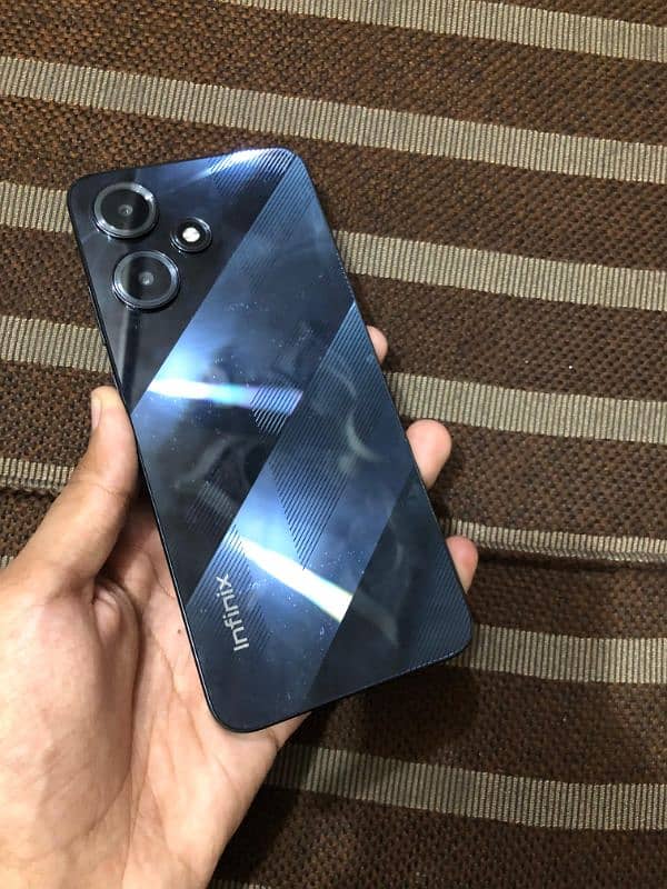 Infinix hot 30 play 1