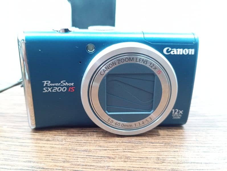 Canon Digital Camera 12. Mega Pixel 0