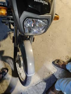 honda cd dream 70cc almost new condition scratchless