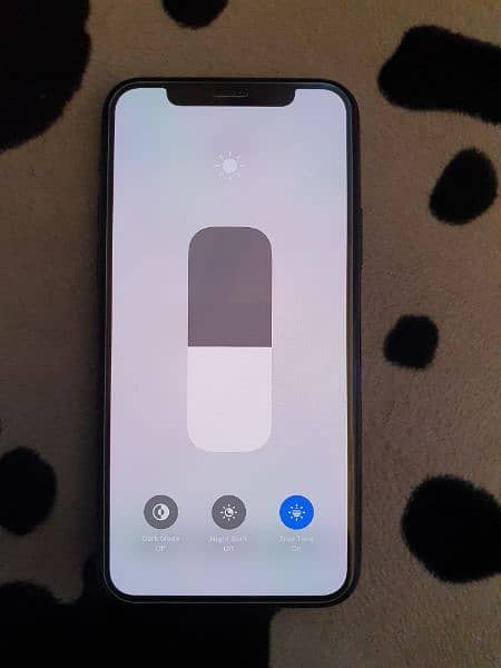 Iphone 11pro pta approved no open/repaired/faceid/truetone active. 2