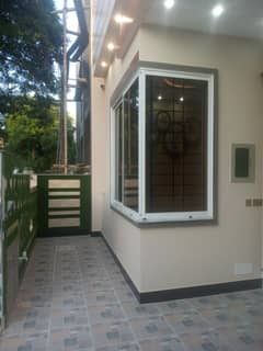 5 MARLA BRAND NEW HOUSE AVAILABLE FOR SALE