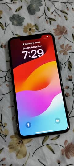 I phone xs max 256gb PTA approved excellent condition 79% battery h 0