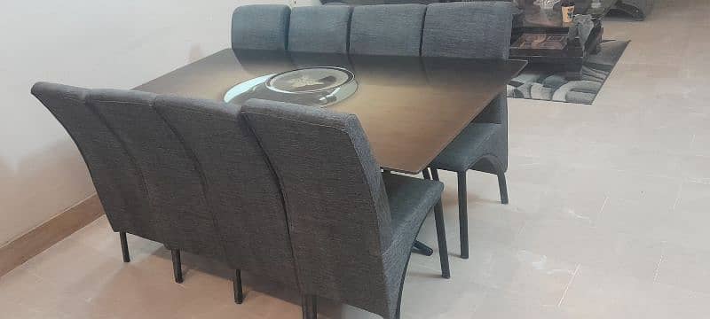 GLASS DINING TABLE 1