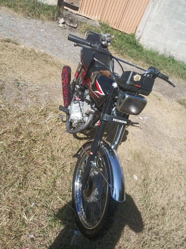 125 motorcycle 2020 model Lahore number 2