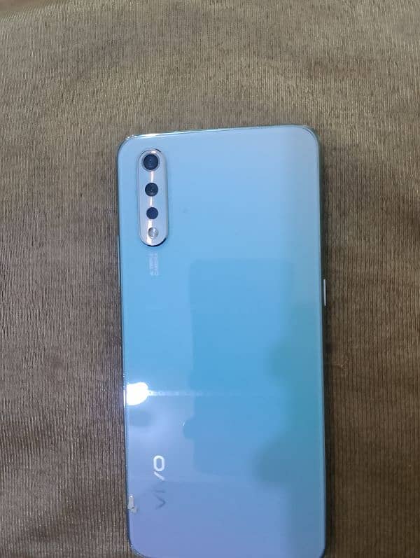 Vivo S1 3