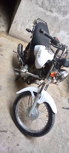 Suzuki gd110