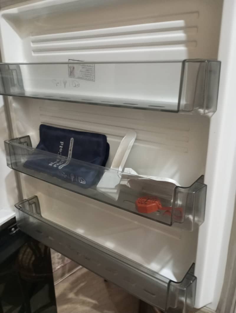 PEL Refrigerator 7