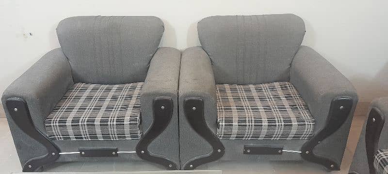 7 sofa set 0