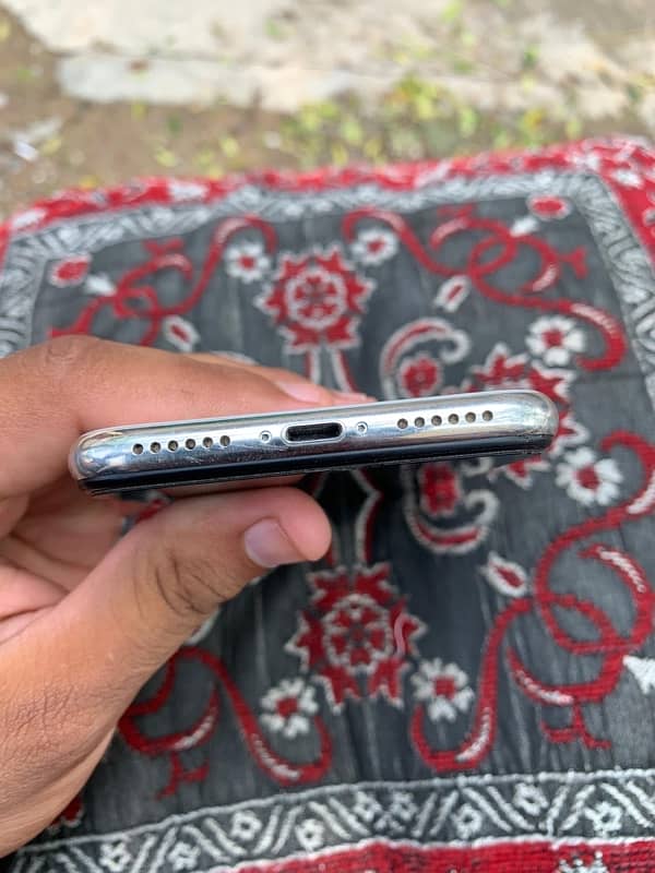 Pta approved 256 gb iphone x panel changed 4