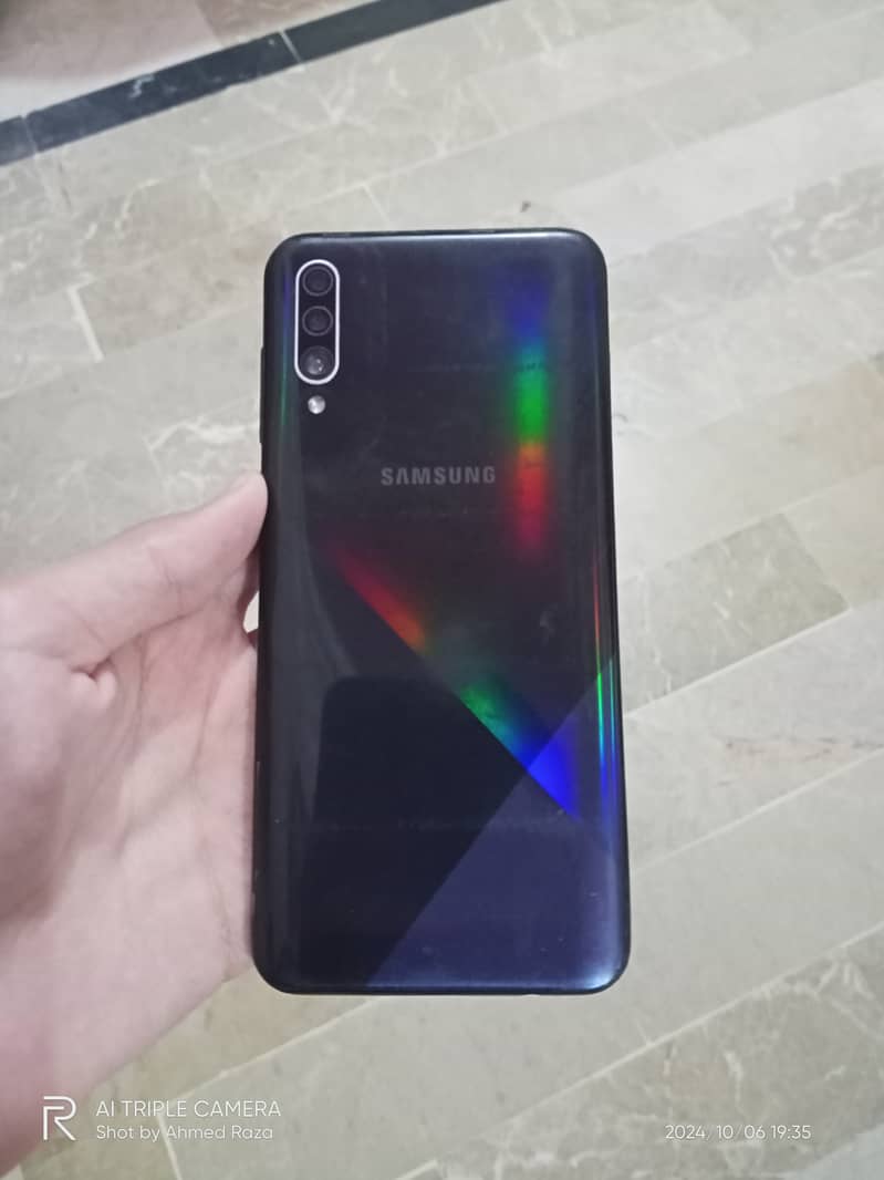 Samsung Galaxy a30s 4/128 PTA approved 1