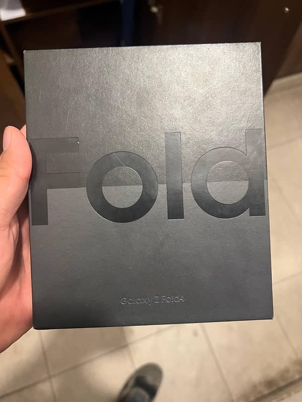 Samsung Fold 4 non pta 8