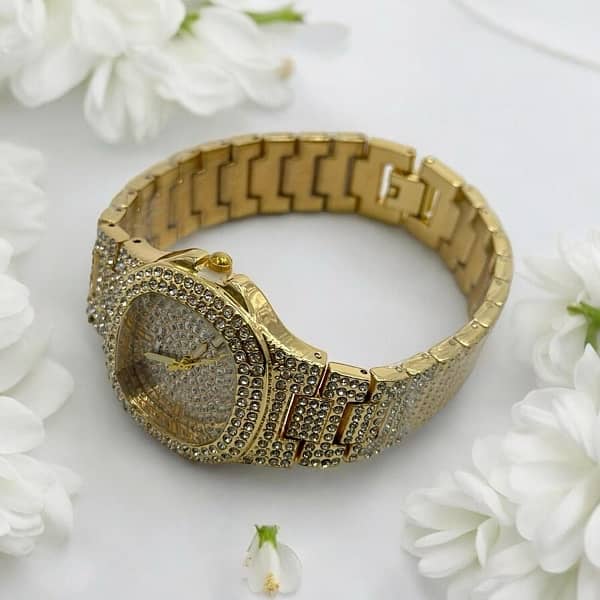 golden Watch premium Quality For women 10%off 3