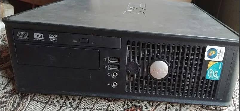 Dell Optix 760 with Quad core processor 12MB Cache 0