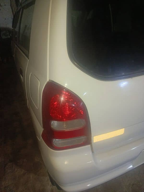 Suzuki Alto 2011 6