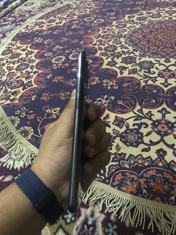 oppo f17 pro 3