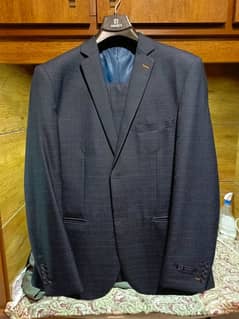 Diner's Two Piece Suit