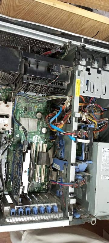 dell precious work station T7400 2