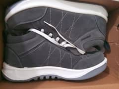 men athletic footwear