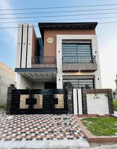 5 Marla Astonishing Brand New House for Sale