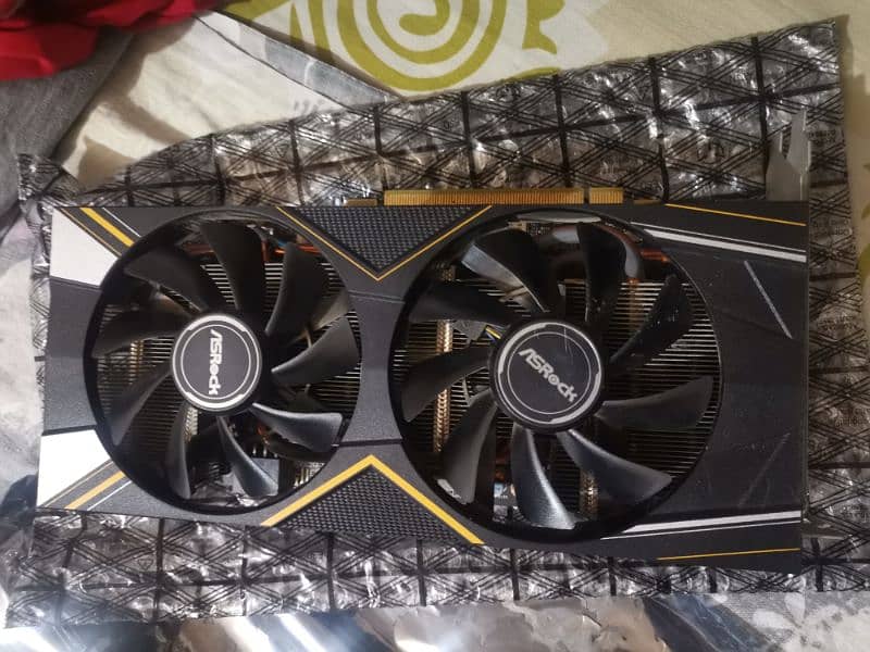 AMD Radeon RX 5600 XT Challenger D 6G OC 4