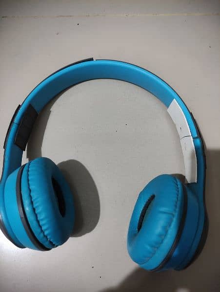 Bluetooth Headphones 3