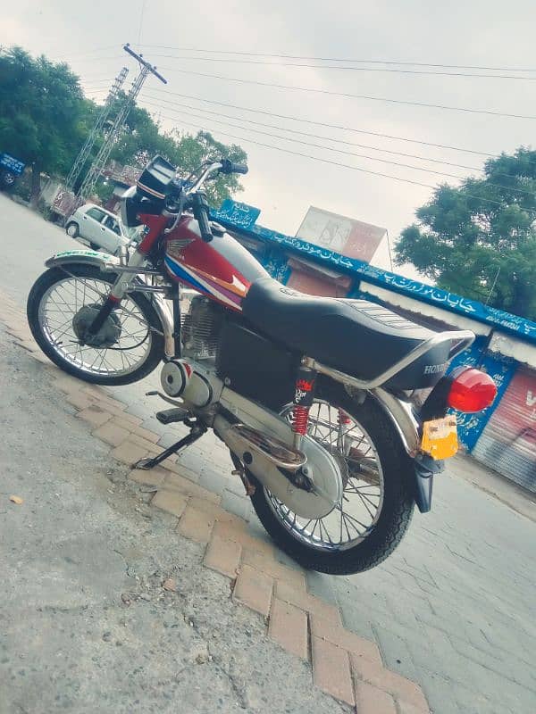 Honda 125 2009 4