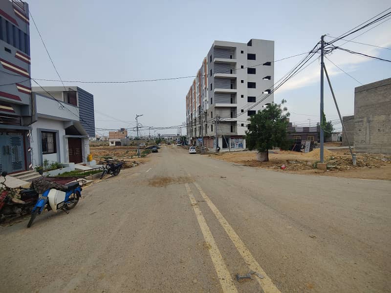 80 SQ. YARDS GROUND PLUS 1 HOUSE ON 80 FT ROAD IN NORTH TOWN RESIDENCY PHASE 1 31