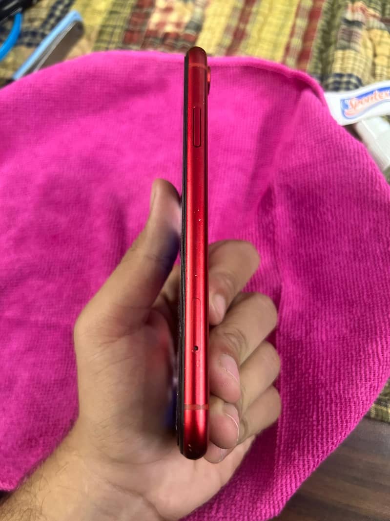 iPhone XR Non-Pta 64GB 4