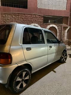 Daihatsu Cuore 2005