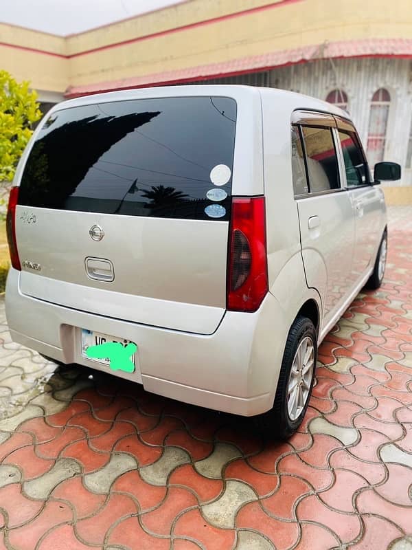 Nissan Pino 2007 full option 3