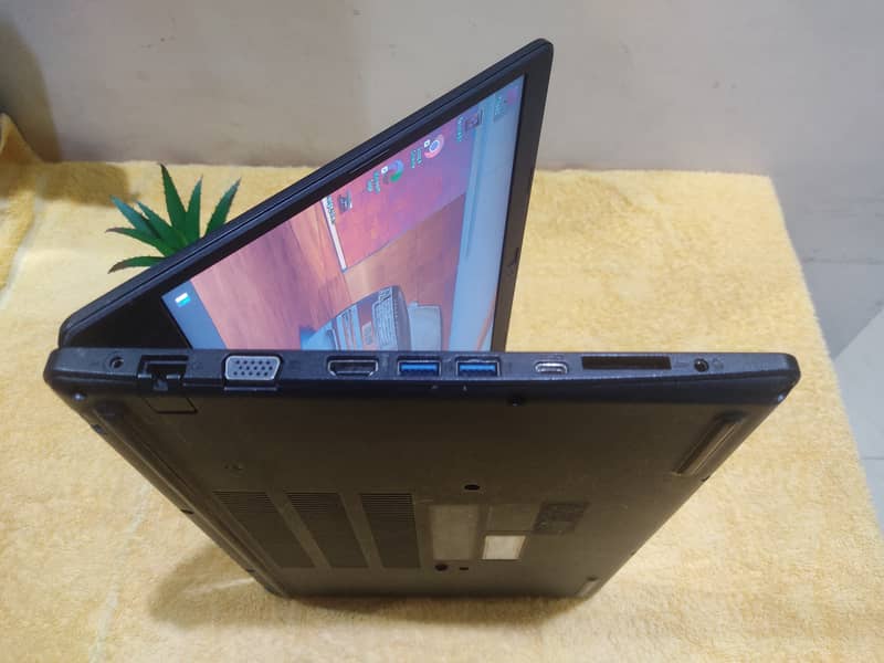 10th Gen Laptop - 10/10 (03214677749) 3