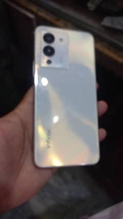 Infinix Note 12 good and neat clean mobile memory 256 Gb or Ram 8+8