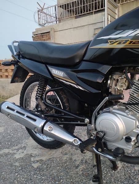 Yamaha YB 125 z for sale 2