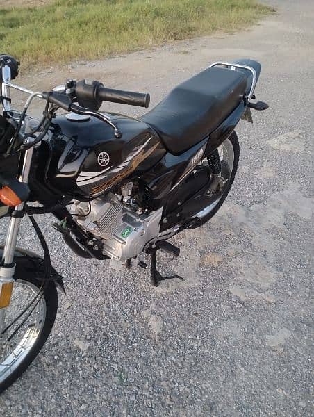 Yamaha YB 125 z for sale 3