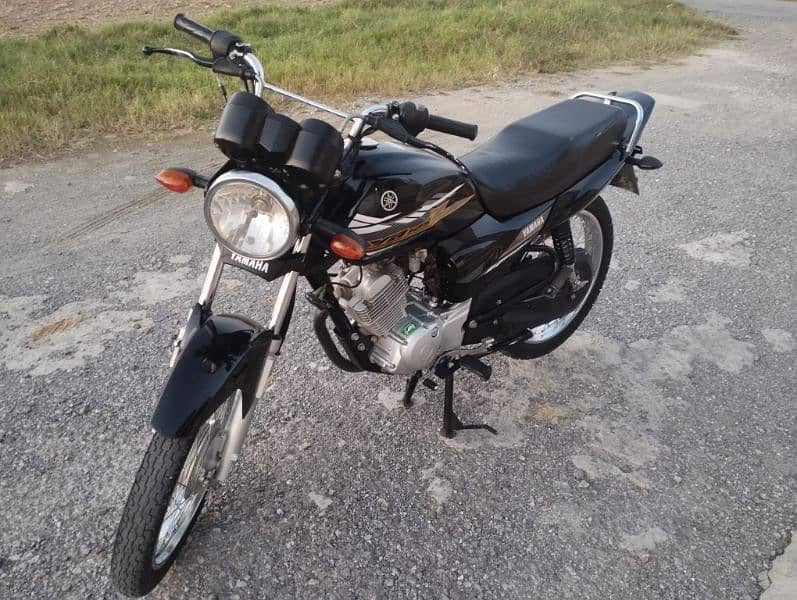 Yamaha YB 125 z for sale 13