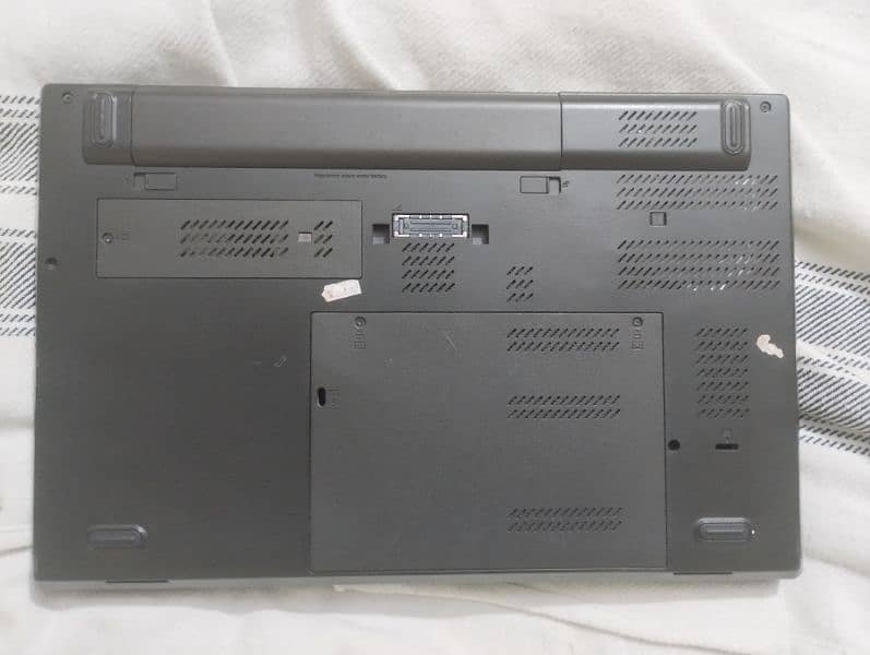 Lenovo Thinkpad i7 4th generation 4